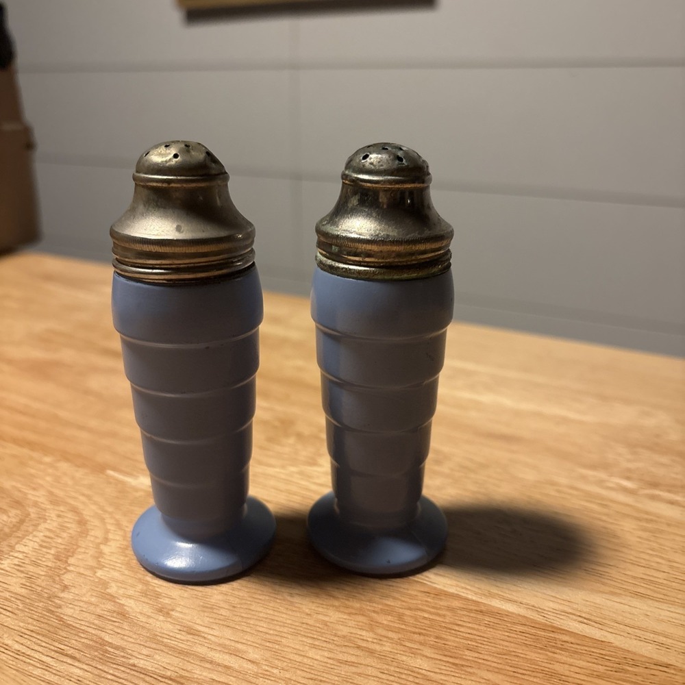 Vintage Moderntone Salt Pepper Shakers Hazel Atlas Platonite Blue, Hazel Atlas